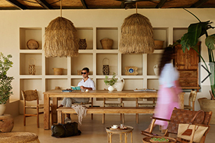 Meltem Ulker / WARDROBE | PROP STYLIST