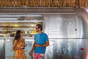 Meltem Ulker / WARDROBE | PROP STYLIST