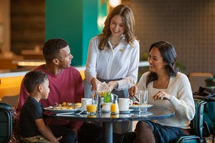 Meltem Ulker / WARDROBE | PROP STYLIST