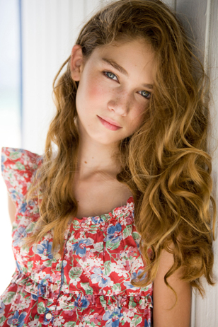 Meltem Ulker / WARDROBE | PROP STYLIST